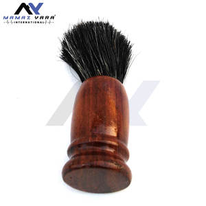 Brocha de Afeitar Tradicional con Mango de Madera, Logotipo Personalizado, Agarre Cómodo y Cerdas de Alta Densidad para Barberos y Mayoristas - Product Image 2