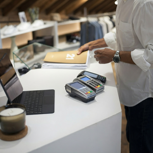 Advanced <b>POS</b> <b>System</b> Services: Lightning-Fast Checkout Secure Payment Processing and Integrated Retail Management Solutions - Product Image 3