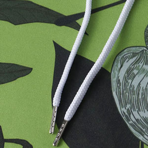 Sudadera con capucha negra para hombre, hecha en Pakistán, de alta calidad, 100% poliéster sublimado, con bolsillo canguro, en venta. - Product Image 3