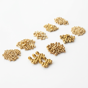 Breloques en laiton faites à la main, micro-macramé, petits pendentifs métalliques pour la fabrication de bijoux, composants de bracelets bohèmes, fournitures artisanales en gros - Product Image 1