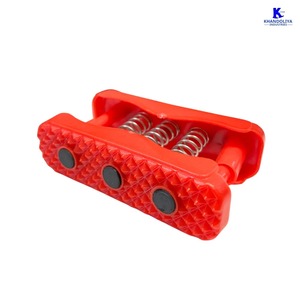 เครื่องบริหารมือแบบพกพา K Star Deluxe Big Acupressure สำหรับการบำบัดด้วยการกดจุดเพื่อฟื้นฟูกล้ามเนื้อและบรรเทาความเครียดประจำวัน - Product Image 1
