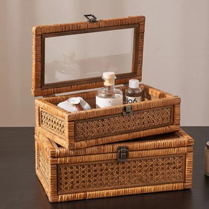 Caja de Almacenamiento de Ratán para Medicamentos, Organizador de Botiquín, Artículos Esenciales para el Hogar y la Cocina, Almacenamiento Multiusos, Tejida a Mano en India - Product Image 1