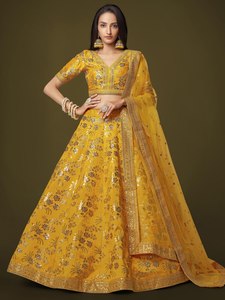 Rivaayat House Lehenga Choli de Seda Amarilla con Bordado Dori, Traje de Boda, Ropa Étnica India para Fiestas para Mujer, En Stock - Product Image 1