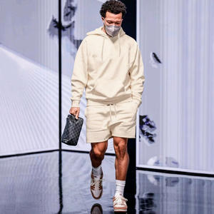 ชุดเซ็ตเสื้อฮู้ดดี้ผ้าฝ้ายพิมพ์ลายตามสั่งสำหรับผู้ชาย พร้อมกางเกงจ็อกเกอร์ผ้าระบายอากาศสำหรับฤดูใบไม้ร่วง - Product Image 5