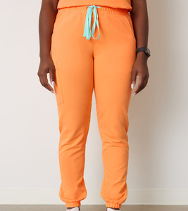 Ensemble de Blouses Médicales Taille Haute à Jambes Larges Personnalisées, Col en V, Uniforme d'Infirmière Extensible pour Femmes, Tenue de Travail Hospitalière, Vente en Gros Fabricant - Product Image 5
