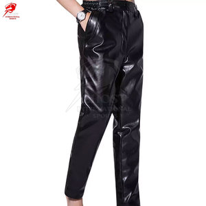 กางเกงหนังผู้ชายคุณภาพพรีเมียม เนื้อผ้านุ่ม สวมใส่สบาย เหมาะสำหรับใส่ลำลองและขี่มอเตอร์ไซค์ ทนทานใช้งานได้นาน - Product Image 2