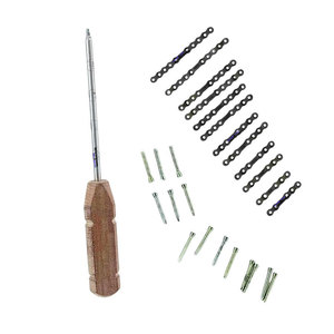 Juego de Placas Rectas Veterinarias de Titanio de 2.7mm con Tornillos de Bloqueo y Destornillador, Kit Quirúrgico de 83 Piezas - Product Image 1
