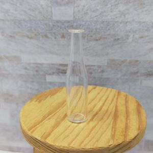 Botella de Vidrio en Miniatura para Decoración Artesanal - Product Image 6
