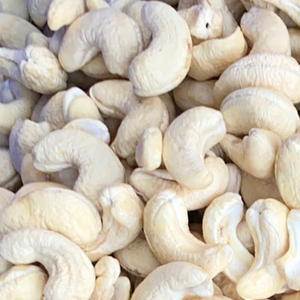 Fournisseur de Confiance Noix de Cajou Brutes WW180, WW240, WW320, LP Noix de Cajou du Vietnam Noix de Cajou de Santigo Vietnam - Product Image 1