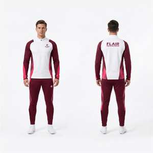 Ensemble d'entraînement de football haute performance – Veste respirante à fermeture éclair intégrale et pantalon de jogging fuselé - Product Image 6