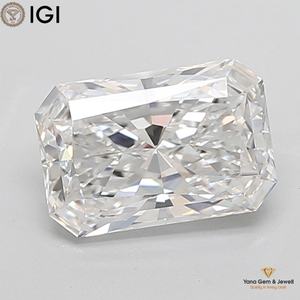 Diamante Cultivado en Laboratorio con Certificación IGI, Corte Radiante de 4.00 Quilates, Claridad VVS1, Color E, para Anillo de Compromiso Solitario - Product Image 1