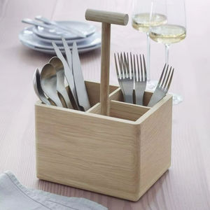 Moderno y Duradero Soporte de Madera para Cubiertos, Organizador de Cocina de Tres Niveles para Cucharas y Tenedores - Product Image 1