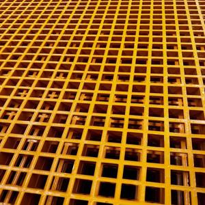 Grille moulée en fibre de verre de 50 mm conçue pour des plateformes industrielles robustes, résistantes à la corrosion et durables - Product Image 3