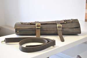 Étui de transport pour couteau de chef en cuir véritable robuste avec protection et pochette multifonction anti-odeur LBKR-0053 - Product Image 3