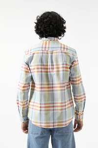 Camisa Casual de Manga Corta para Niño, 100% Poliéster, Cierre de Botón, Estilo Camisero, Tejido Satinado, Transpirable y Antiencogimiento - Product Image 3