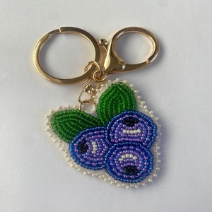 Llavero Elegante con Bordado de Cuentas, Diseño Art Deco Personalizado, Hecho a Mano, de Alta Calidad - Product Image 1
