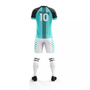 Uniforme de fútbol de alta calidad, conjunto completo de camiseta y pantalones cortos, material duradero y transpirable para equipos y clubes. - Product Image 4