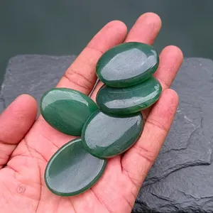 Pierre de méditation en jade vert naturel, pierre de paume lisse et polie, cristal de guérison, pierre de poche, vente en gros - Product Image 1