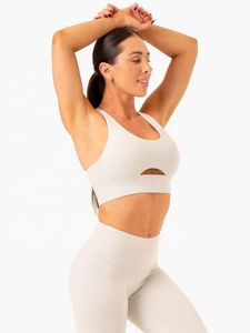 Ensemble de yoga et de fitness pour femmes, dernière collection 2026, tenue de sport personnalisable avec logo - Product Image 4