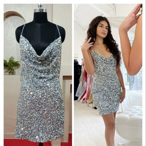 Rajgadhia Exports Vestido de Noche de Satén Personalizado en Talla y Color, Modelo 116, Completamente Bordado a Mano, de Lujo, Antiarrugas, Corte en A, Cintura Natural - Product Image 4