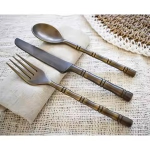 Organisateur de table, ensemble de couverts en métal (cuillères et fourchettes) pour table à manger, cuisine, service de dîner - Product Image 3