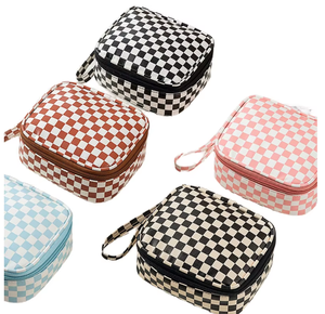 Trending Modern Eco-Friendly Portable Checkered <b>Makeup</b> Sanitary Pad <b>Storage</b> Zipper Bag Large Capacity Water Resistant Foldable - Product Image 1