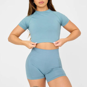 T-shirt court moulant pour femme, col montant, manches courtes, extensible dans les quatre sens, idéal pour le sport et la gym - Product Image 2