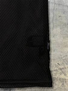 เสื้อเจอร์ซีย์อเมริกันฟุตบอลผู้หญิงสไตล์ Y2K สีดำ ประดับคริสตัล  ผ้าตาข่ายสีเงินวิบวับ ทรงโอเวอร์ไซส์ สตรีทแวร์ ฮิปฮอป สำหรับวันแข่งขัน รับผลิตแบบ OEM/ODM - Product Image 4