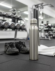 Botella de agua de acero inoxidable de 700 ml, diseño minimalista portátil con asa para viaje, botella de agua a prueba de fugas, personalizada de 750 ml - Product Image 4