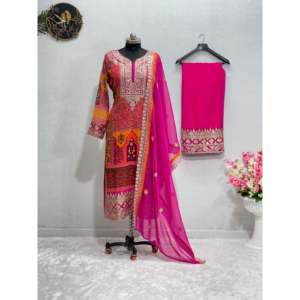 ชุดปาร์ตี้ของผู้หญิงสวยสวมเสื้อ plazzo dupatta กับงานฝีมือเพชร - Product Image 2