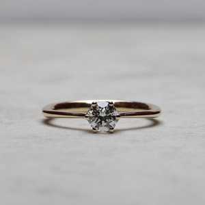 Anillo de Compromiso de Diamantes de Corte Brillante Redondo en Oro Sólido de 18K para Mujer, Certificado IGI, Estilo Solitario Clásico, Joyería al por Mayor - Product Image 1