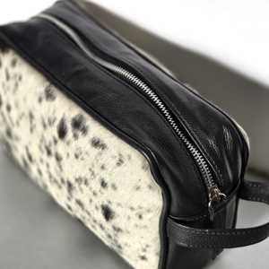 Natural Genuine Leather Hair On Toiletry Bag Luxury Travel Wash Bag Wholesale Exotic Cowhide <b>Shaving</b> Dopp <b>Kit</b> LHON-0010 - Product Image 1