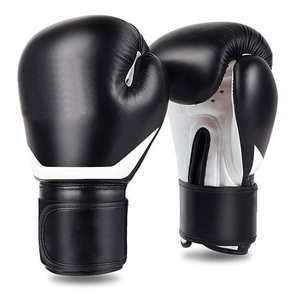 Gants de boxe en cuir de haute qualité professionnels avec logo personnalisé pour une utilisation en extérieur, antidérapants et légers - Product Image 2