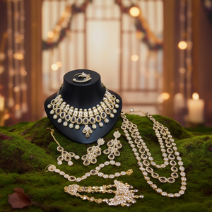 Magnifique ensemble de bijoux de mariée plaqué or 24 carats et rhodium avec pierres autrichiennes et perles - Design goutte d'eau - Product Image 3
