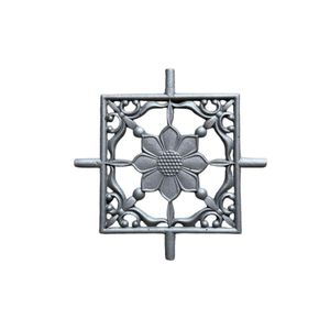 Panneau de balustrade en fer forgé, design décoratif extérieur, construction métallique durable, clôture de jardin élégante, architecture classique. - Product Image 5