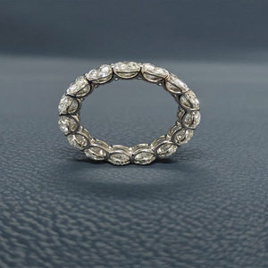 Bague de mariage de luxe RIZTA JEWELS en or 14 carats avec diamant ovale de couleur E cultivé en laboratoire, certifié IGI, clarté VS2, 3,45 g - Product Image 2