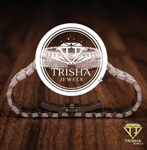 Reloj de pulsera de cuarzo de lujo con diamantes de alta calidad, accesorio de joyería de acero inoxidable para hombres y mujeres, logotipo personalizado. - Product Image 4