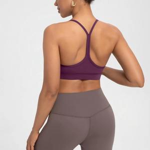 Soutien-gorge de sport classique torsadé pour femme, couleur unie, respirant, idéal pour le yoga et l'entraînement – Vente en gros - Product Image 4