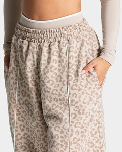 Custom Leopard Print Oversized Contrast Pipping Women <b>Tracksuit</b> Beige Leopard Pullover Contrast Hoodie & Jogger For Women's - Product Image 5