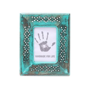 Rustic Wood Photo <b>Frame</b> Rectangular White and Blue Distressed Finish <b>Wall</b> Mount Horizontal Style - Product Image 4