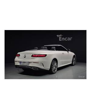 Mercedes-Benz Classe E E450 4MATIC Cabriolet Juin 2023 10 153 km Boîte de vitesses automatique Volant à gauche Caméra de recul - Product Image 2