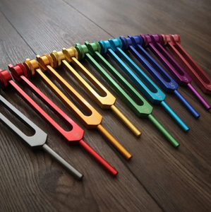 Kit de 9 Diapasons Chakra pour Thérapie Sonore et Guérison ADN - Instrument Musical - Product Image 6