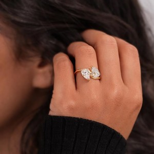 DEF Color VS VVS Clarity 10K 14K 18K Solid Solid Gold Pear Lab Grown Diamond Toi Et Moi Ring Platinum Two Stone Engagement Ring - Product Image 5