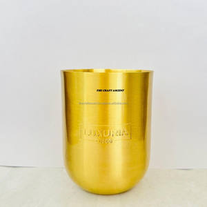 Bocaux à bougies en laiton personnalisés de luxe moderne avec finition brossée, vente en gros, vides, pour la décoration intérieure, bocaux à bougies et porte-bougies en métal - Product Image 1