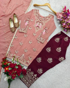 FATEMA FASHION Nouveau Ensemble Haut et Dupatta en Soie Chinon Pure Entièrement Cousu, Broderie Lourde et Travail de Paillettes de 5mm, Prêt-à-porter - Product Image 4