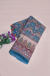 ผ้าพิมพ์ลายดอกไม้สีฟ้าครีปธรรมชาติ ลายเรขาคณิต พร้อมขอบตกแต่ง สำหรับทำชุดคุर्ติ วัสดุสำหรับตัดเย็บเสื้อผ้าชาติพันธุ์ - Product Image 2