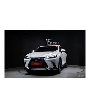 Lexus NX Premium 2024 con Cámara Trasera, Asientos de Cuero, Volante a la Izquierda - 5,803 km - Product Image 3