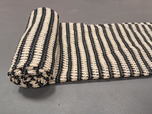 Tela de punto de ganchillo a rayas lineales de primera calidad al por mayor por yarda - Material de malla abierta texturizado en negro y marfil - Product Image 2