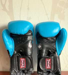 Gants de kick-boxing professionnels personnalisables TWINS, cuir de vachette de qualité supérieure, rembourrage épais, respirants, RL-BG-210 - Product Image 3