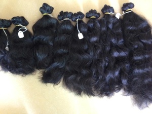 REMI HAIR Cheveux humains Remy sans perte ni nœuds, tissage de cheveux vierges du sud de l'Inde, texture naturelle, 200g, double trame à la machine - Product Image 1